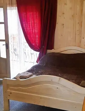 Appartement топірець *